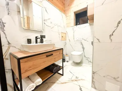Ein Badezimmer in der Unterkunft Wood Apartments 4 Jahreszeiten