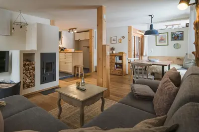 Ein Sitzbereich in der Unterkunft Das Heinz - Your Austrian Home