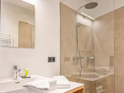 Ein Badezimmer in der Unterkunft Deluxe Zirberl Top 6