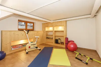 Das Fitnesscenter und/oder die Fitnesseinrichtungen in der Unterkunft Ferienhaus Egger by Schladming-Appartements