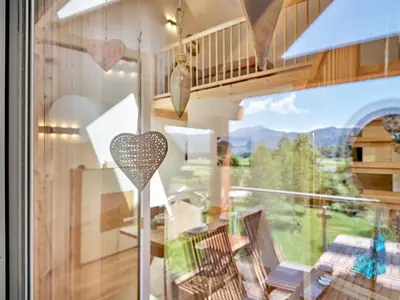 Ein allgemeiner Bergblick oder ein Berglick von der Ferienwohnung aus