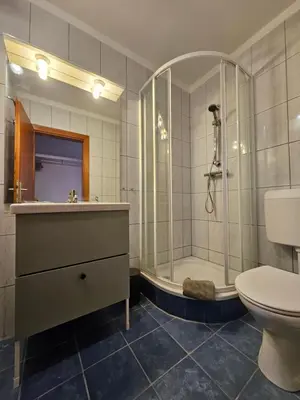 Ein Badezimmer in der Unterkunft Pension Sonnhof Attersee