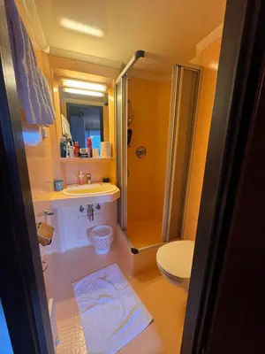 Ein Badezimmer in der Unterkunft Austria Traveller Hotel Kirchdorf