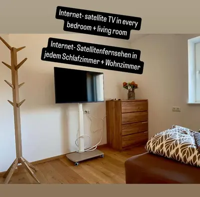 TV/Unterhaltungsangebot in der Unterkunft Sepperls Stubn Apartment - PETS no extra cost - Bad Goisern - 24-hours Self check-in