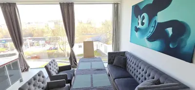 Ein Sitzbereich in der Unterkunft Stilvolle Suite mit Panoramablick, Lift, Ruhe, Komfort Thermenerlebnis