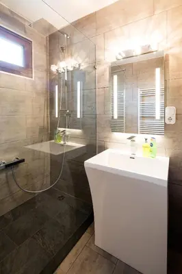 Ein Badezimmer in der Unterkunft W & S Executive Apartments - Hallstatt I