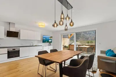 Küche/Küchenzeile in der Unterkunft Panorama-Loft I Seenähe I Hallstatt