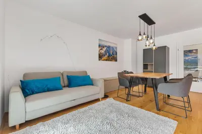Ein Sitzbereich in der Unterkunft Panorama-Loft I Seenähe I Hallstatt