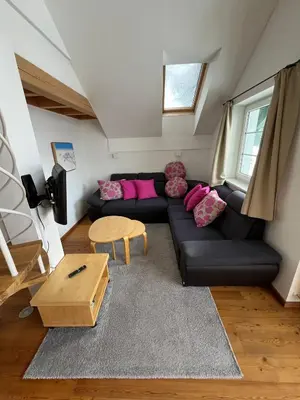 Ein Sitzbereich in der Unterkunft Fewo-Obertauern Maisonette