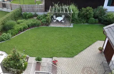 Ein Garten an der Unterkunft Ferienwohnung Piontek