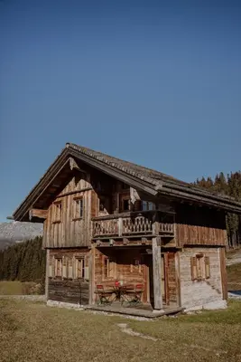 Das Gebäude in dem sich das Chalet befindet