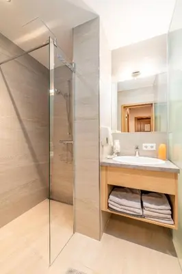 Ein Badezimmer in der Unterkunft Reisslerhof Hotel & Apartments - by myNests