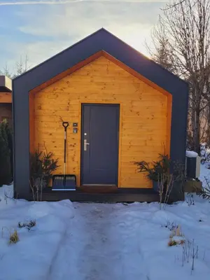 Tiny House im Winter
