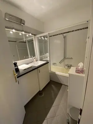Ein Badezimmer in der Unterkunft SEEPERLE am See