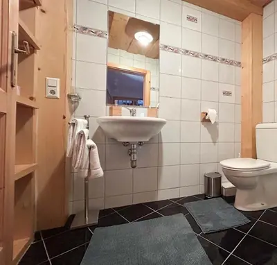 Ein Badezimmer in der Unterkunft Appartementgitti