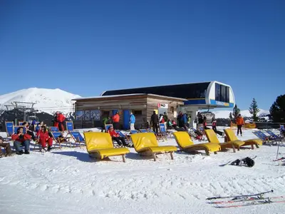 Almchalet im Winter