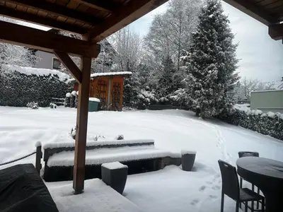 Luxury Guest House, Living Room, Kitchen and Games Room im Winter