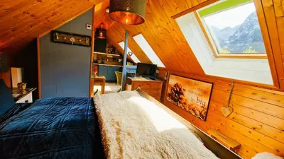 Ein Bett oder Betten in einem Zimmer der Unterkunft Landhaus Osborne near Hallstatt