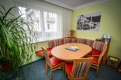 Ein Sitzbereich in der Unterkunft Pension Schachner