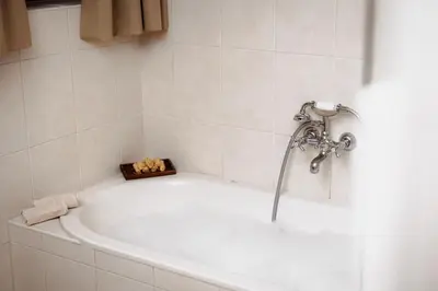 Ein Badezimmer in der Unterkunft Forsthaus Wartenfels