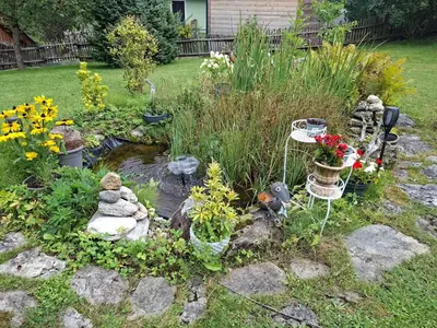 Ein Garten an der Unterkunft Ferienwohnung Aigner