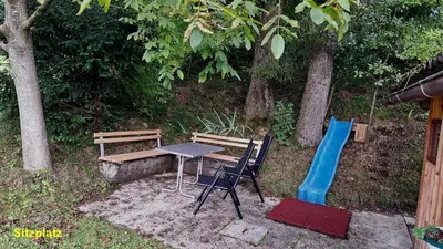 Ein Garten an der Unterkunft Luis Haus