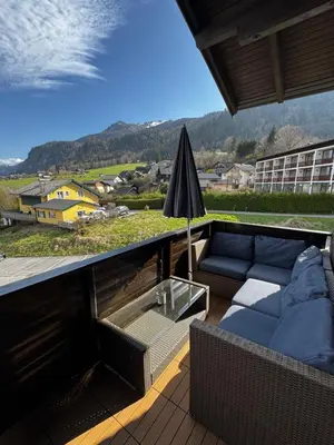 Ein allgemeiner Bergblick oder ein Berglick von der Ferienwohnung aus