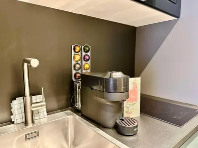 Grundriss der Unterkunft Red Velvet-Romantik Appartement mit Balkon & Flussblick - Das Alpenzeit im Zentrum mit Parkplatz