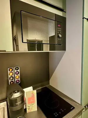 Grundriss der Unterkunft Red Velvet-Romantik Appartement mit Balkon & Flussblick - Das Alpenzeit im Zentrum mit Parkplatz