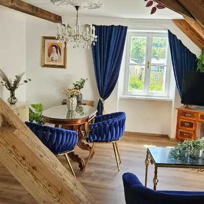 Sisi's Loft - Imperial Charm