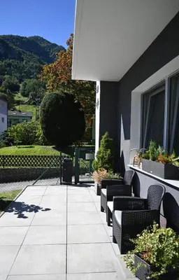 Ein allgemeiner Bergblick oder ein Berglick von der Ferienwohnung aus