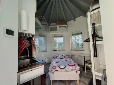 Ein Bett oder Betten in einem Zimmer der Unterkunft Single Tiny House Salzkammergut