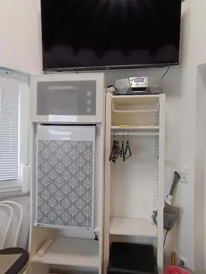 Ein Etagenbett oder Etagenbetten in einem Zimmer der Unterkunft Single Tiny House Salzkammergut
