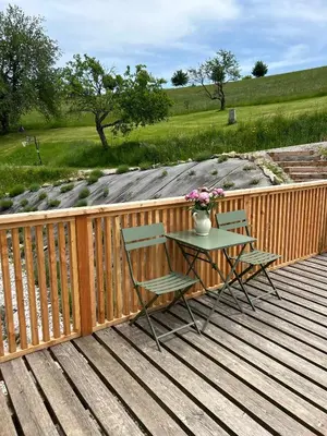 Ein Balkon oder eine Terrasse in der Unterkunft Privatzimmer im Haus Holzmann am Gmundnerberg