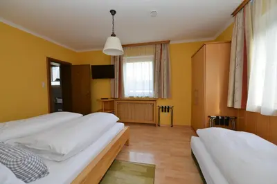Ein Bett oder Betten in einem Zimmer der Unterkunft Haus Miriam