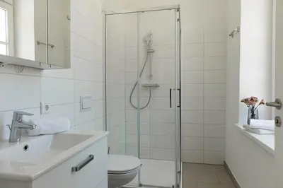 Ein Badezimmer in der Unterkunft Haus Viasana