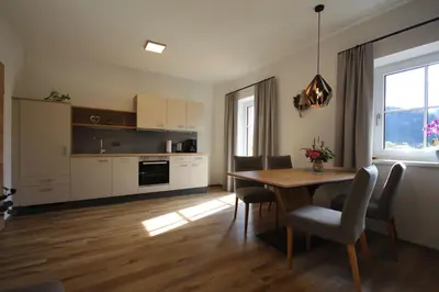 Küche/Küchenzeile in der Unterkunft Ferienwohnung Schlossmayr