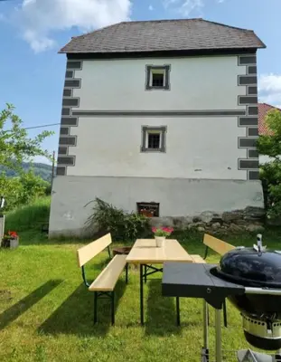 Ein Garten an der Unterkunft Ferienchalet Murau Blick
