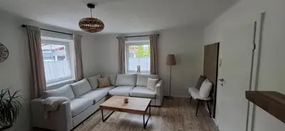 Ein Sitzbereich in der Unterkunft Ferienwohnung Haus Lisa