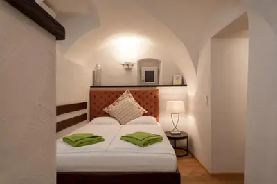 Ein Bett oder Betten in einem Zimmer der Unterkunft The Green House - Luxury Apartments