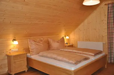 Ein Bett oder Betten in einem Zimmer der Unterkunft Bänklingerhütte