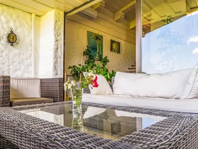 Ein Sitzbereich in der Unterkunft Apartment Penthouse Deluxe mit Galerie by Interhome