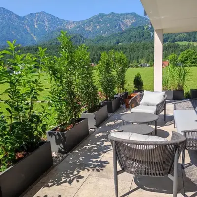 SINGULAR - Mountainview Apartments