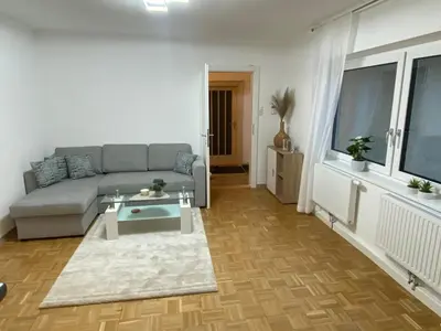 Ein Sitzbereich in der Unterkunft Ferienwohnung Linner
