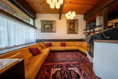 Ein Sitzbereich in der Unterkunft Villa Traunstein by Landluft