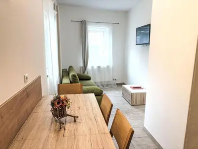 Ein Sitzbereich in der Unterkunft Apartment Sarah by Interhome