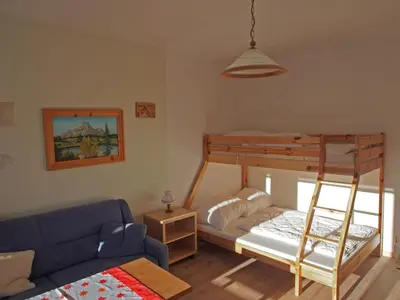 Ein Bett oder Betten in einem Zimmer der Unterkunft Good Vintage Apartment
