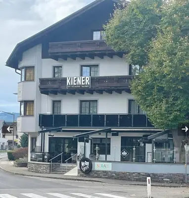Das Gebäude in dem sich das Motel befindet
