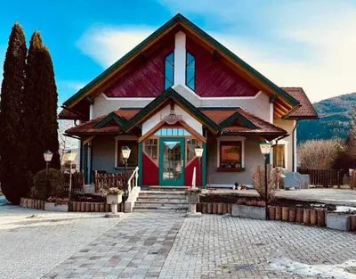 Das Gebäude in dem sich das Bed & Breakfast befindet