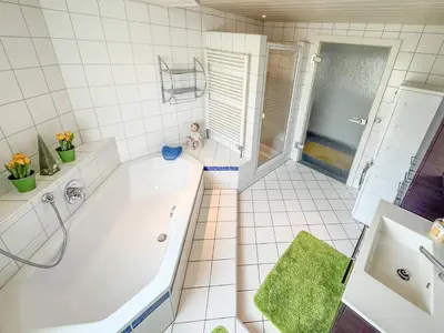 Ein Badezimmer in der Unterkunft Haus Forsthuber